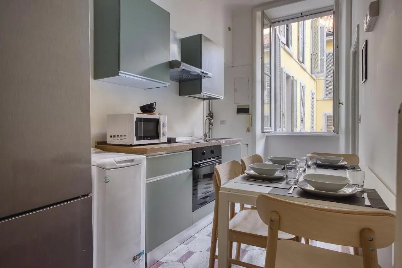 Joivy Mauri - Cosy Flats Near The Duomo Apartamento Milão