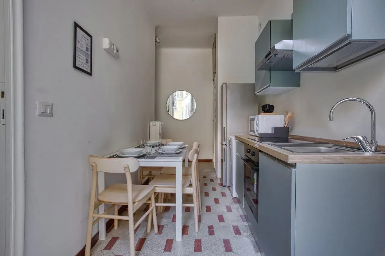 Joivy Mauri - Cosy Flats Near The Duomo Apartamento Milão