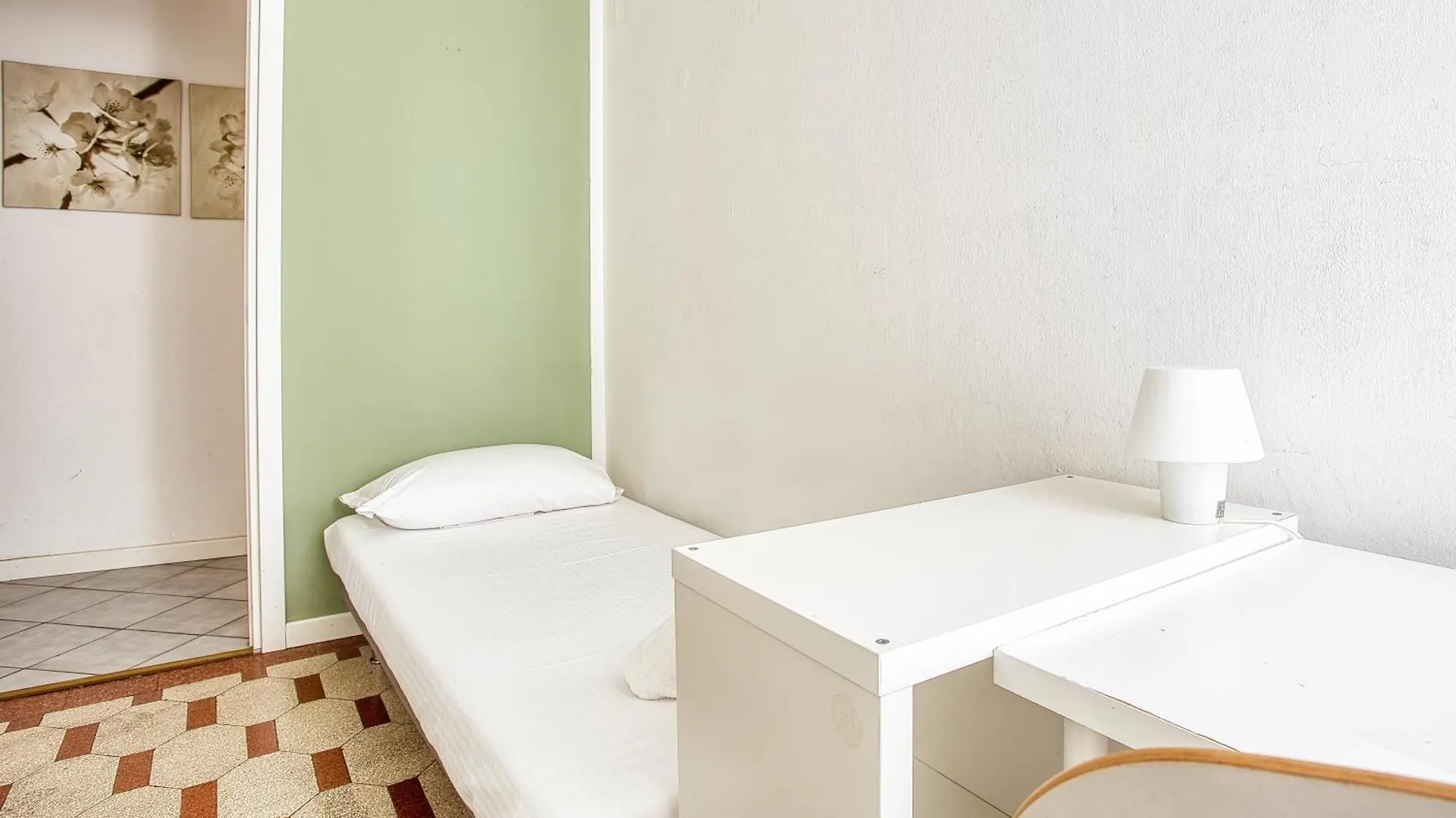 Joivy Mauri - Cosy Flats Near The Duomo Apartamento Milão